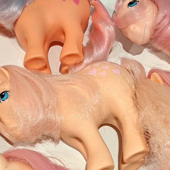 Lot of 8 Peachy my little pony toys vintage to horses + 1 newer - Picture 11 of 11
